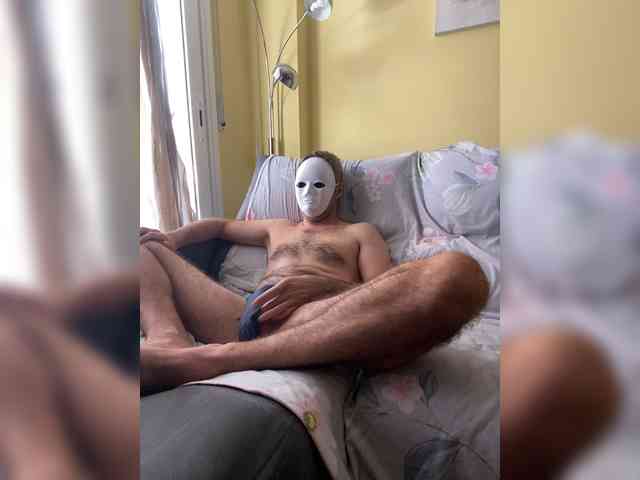 AfanasyiKuzmich Sex Cam Show