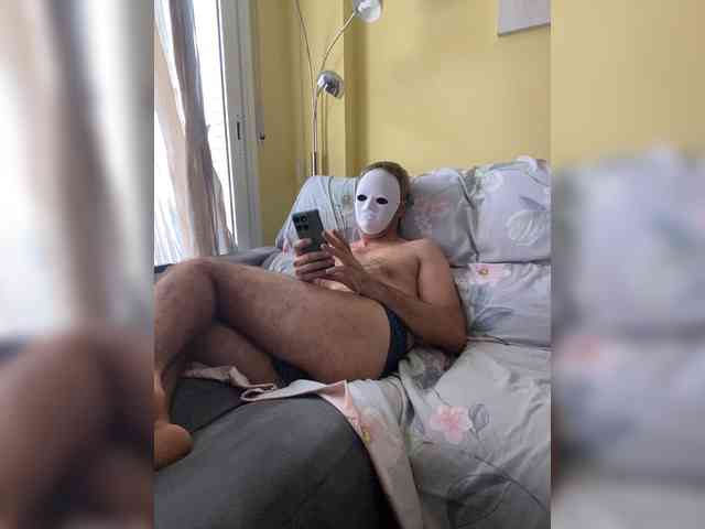 AfanasyiKuzmich Sex Cam Show
