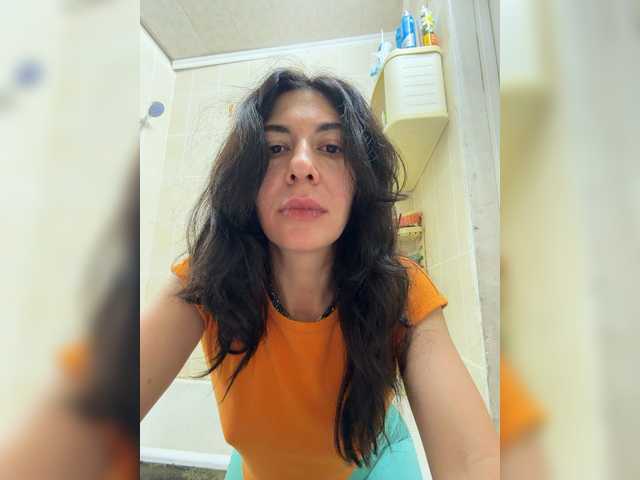PlayfulAlice live cam on BongaCams