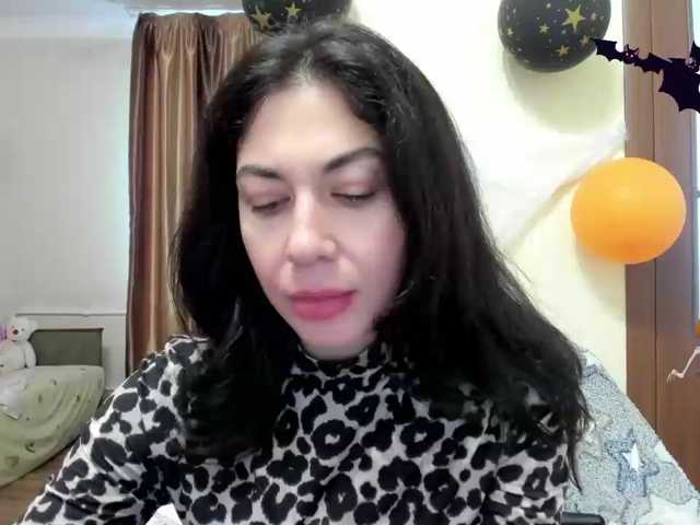 le modèle PlayfulAlice est en webcam porno dans un show sur le site bongacams, il possède les tags suivants: White/Caucasian,Brunette,Shaved