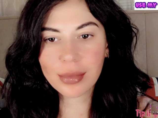 PlayfulAlice live cam on BongaCams