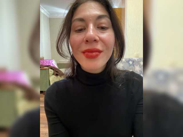 PlayfulAlice live cam on BongaCams