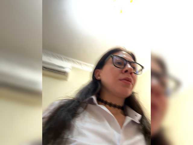 PlayfulAlice live cam on BongaCams