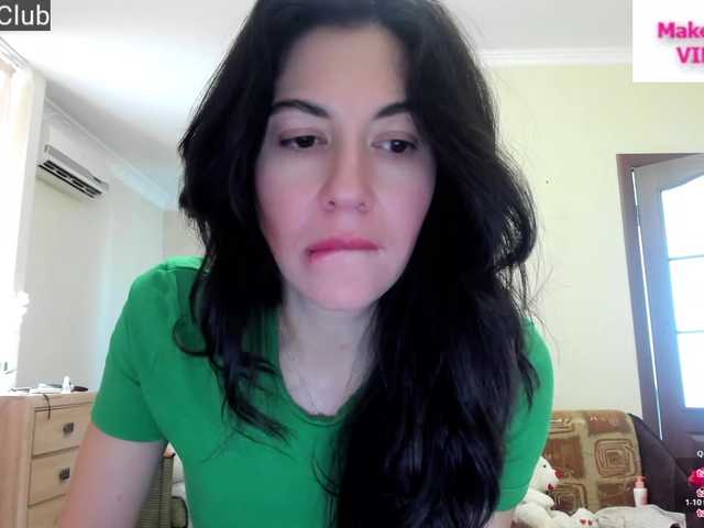 PlayfulAlice — live female cam