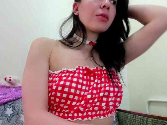PlayfulAlice webcam