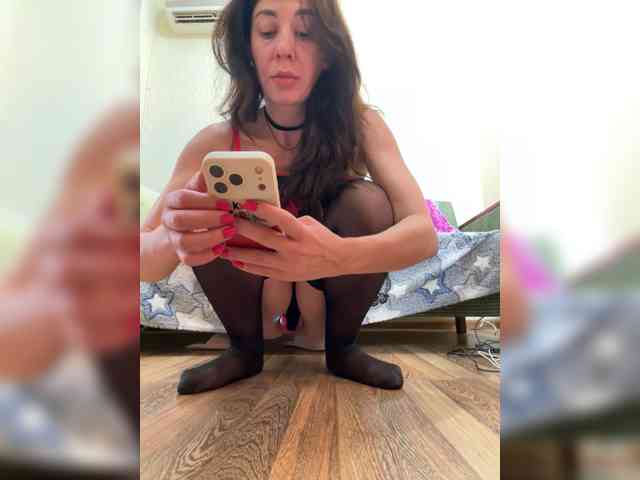 PlayfulAlice webcam