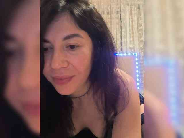 PlayfulAlice webcam