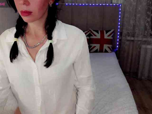 PlayfulAlice webcam