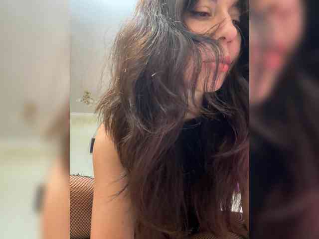 PlayfulAlice webcam