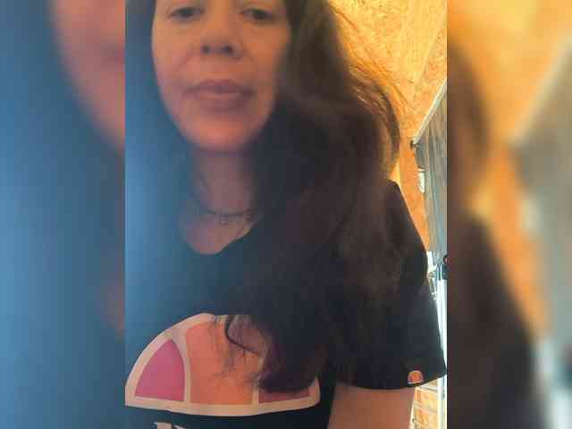 PlayfulAlice webcam