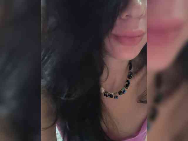 PlayfulAlice webcam
