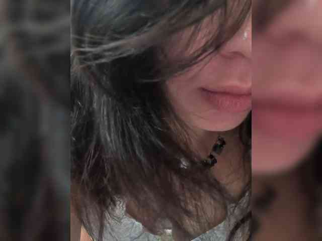 PlayfulAlice webcam