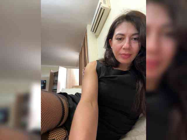 PlayfulAlice webcam
