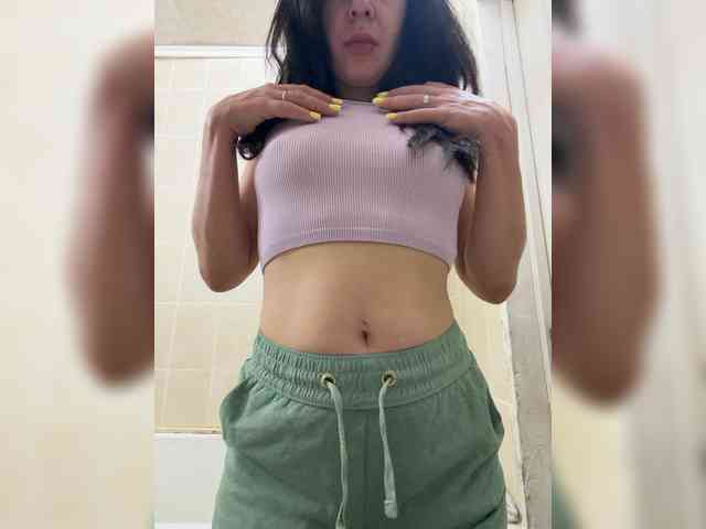 PlayfulAlice webcam