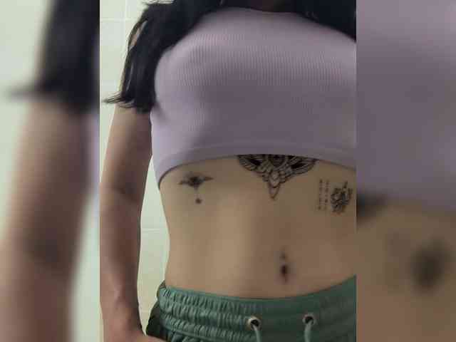 PlayfulAlice webcam
