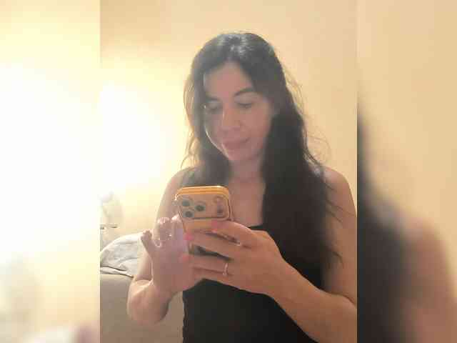PlayfulAlice webcam