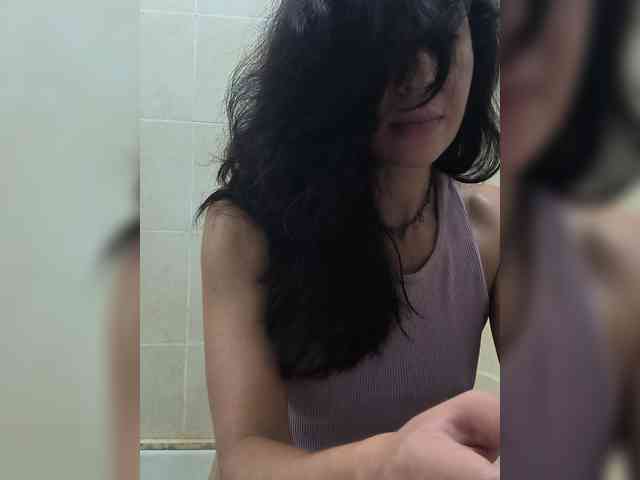 PlayfulAlice webcam