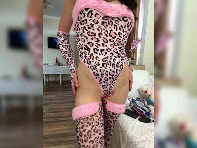 PlayfulAlice webcam