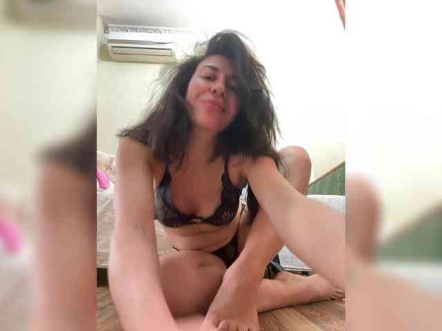 PlayfulAlice webcam