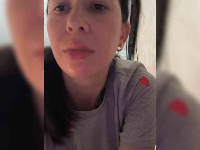 PlayfulAlice webcam