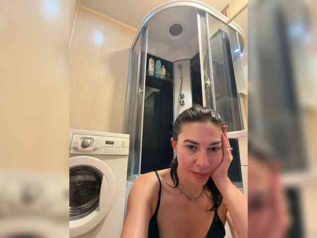 PlayfulAlice webcam