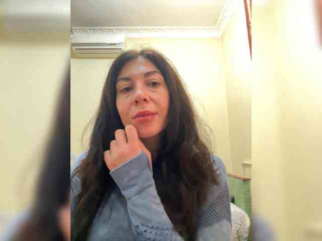 PlayfulAlice webcam