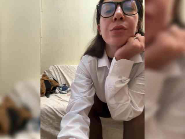 PlayfulAlice webcam