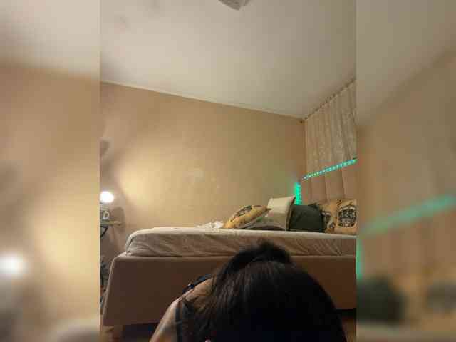 PlayfulAlice webcam