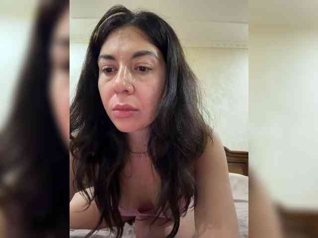 PlayfulAlice webcam