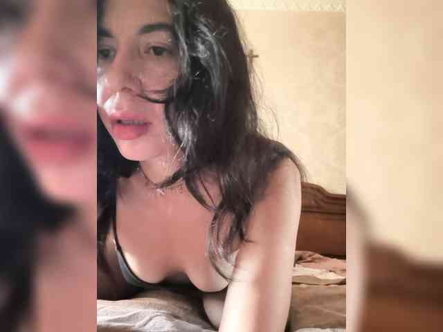 PlayfulAlice webcam