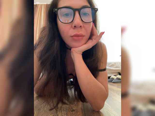 PlayfulAlice webcam