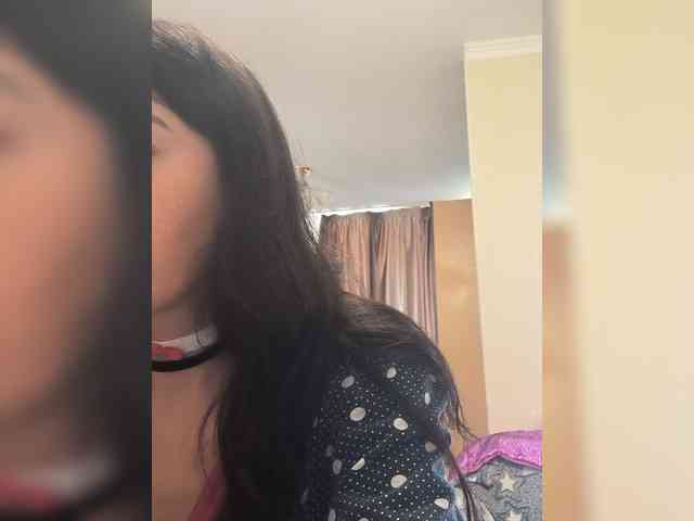 PlayfulAlice webcam