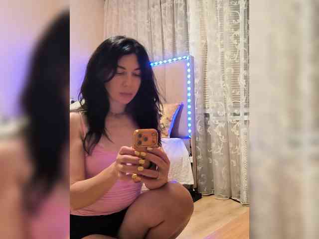 PlayfulAlice webcam