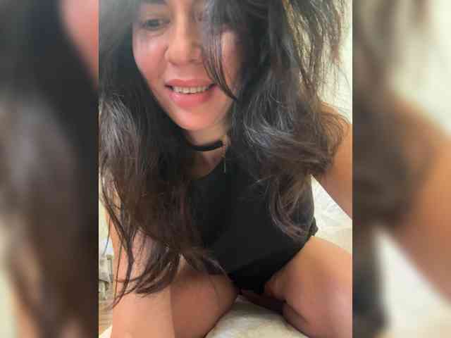 PlayfulAlice webcam