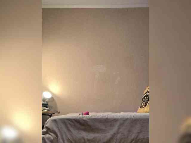PlayfulAlice webcam