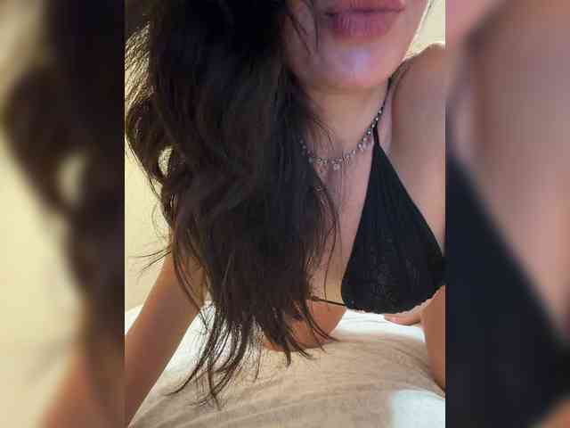 PlayfulAlice webcam