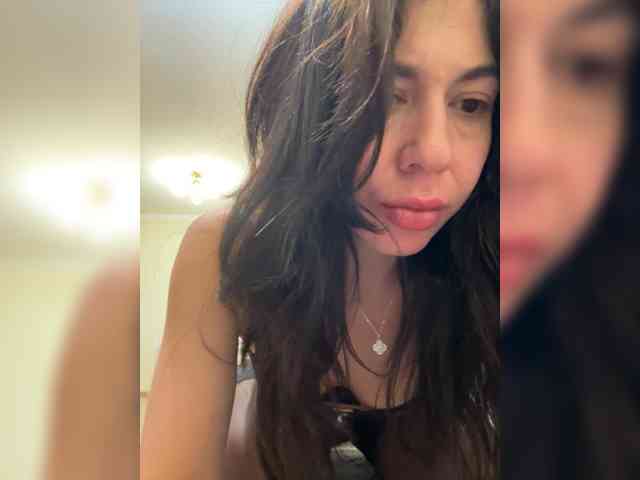 PlayfulAlice webcam