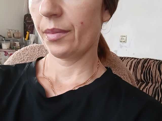 Hotprincess2035 live cam on BongaCams
