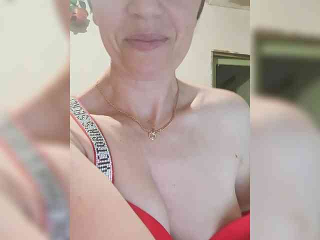 _Hot_ webcam
