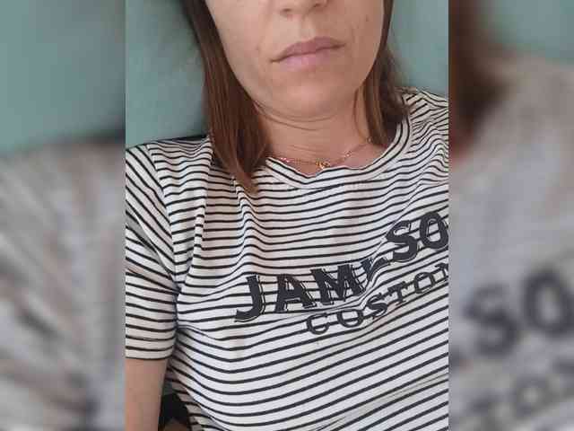 _Hot_ webcam
