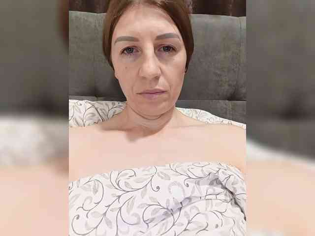 _Hot_ webcam