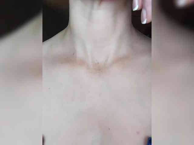 _Hot_ webcam