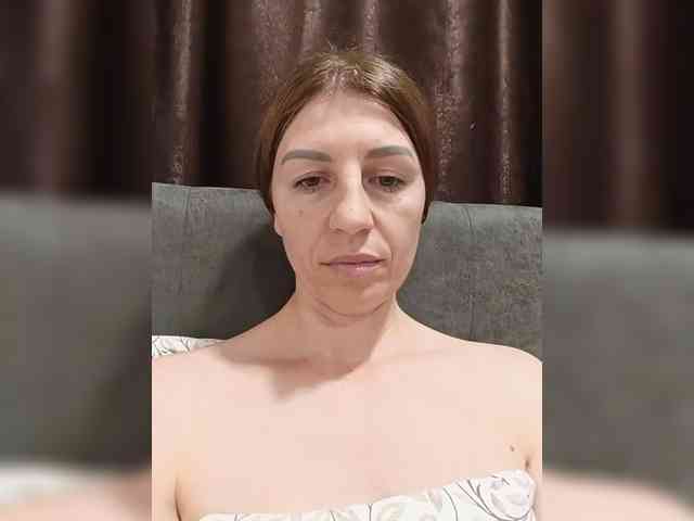 _Hot_ webcam