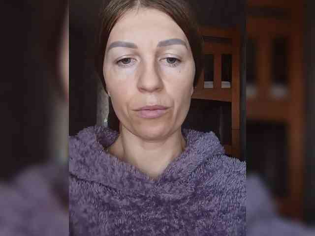 _Hot_ webcam