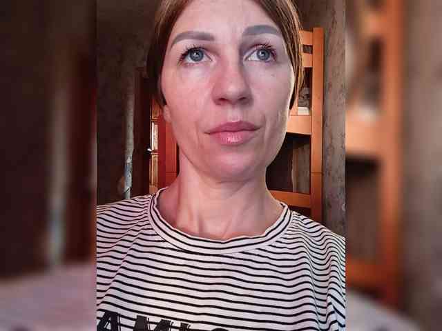 _Hot_ webcam