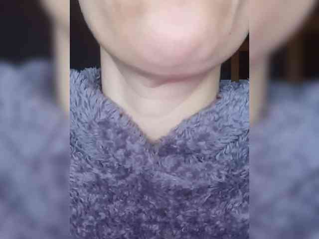 _Hot_ webcam