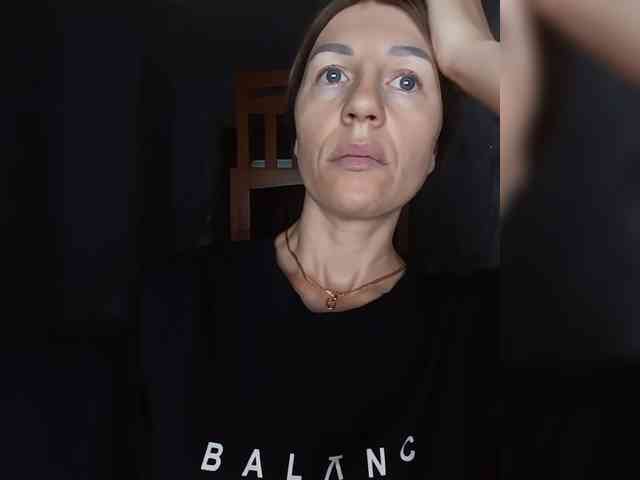 _Hot_ webcam