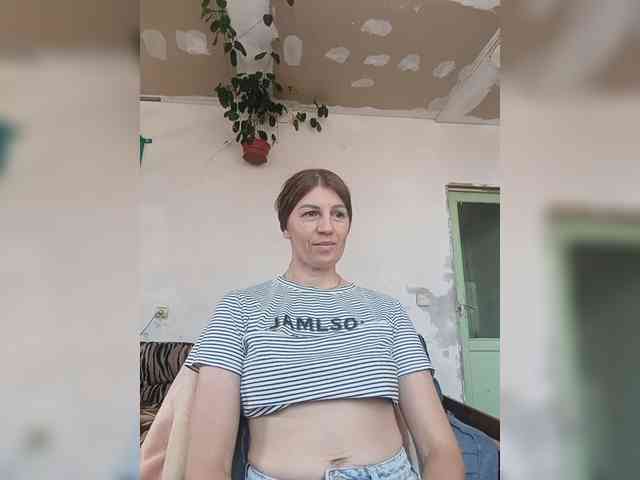 _Hot_ webcam