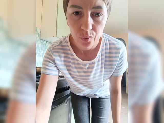 _Hot_ webcam