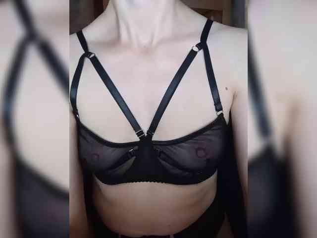 _Hot_ webcam